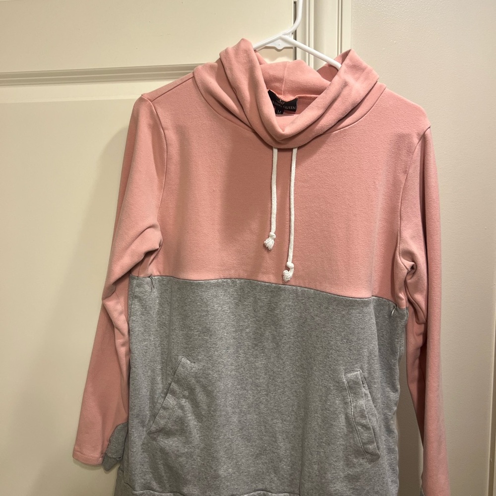 Nursing Queen Pink and gray color block nursing sweatshirt